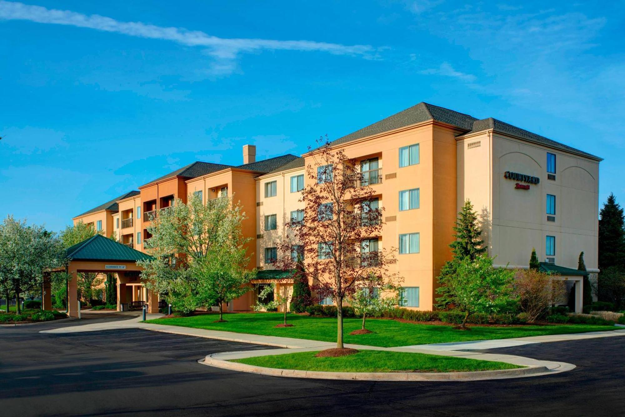 Courtyard By Marriott Detroit Pontiac/auburn Hills Hotel 2*