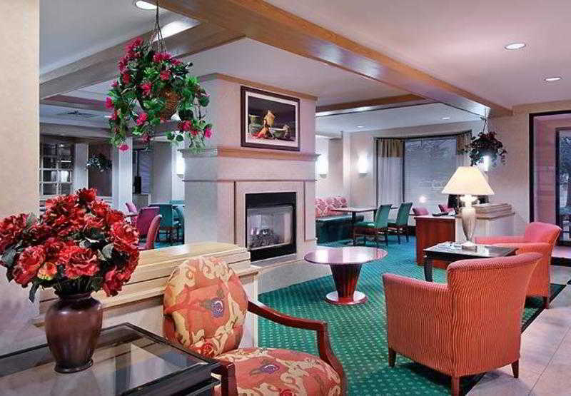 Courtyard By Marriott Detroit Pontiac/auburn Hills Hotel